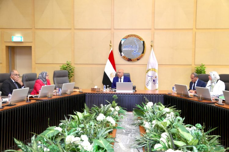 كامل الوزبر:نعطي أهمية كبيرة لبناء الكوادر الفنية الشابة على أعلى قدر من الكفاءة