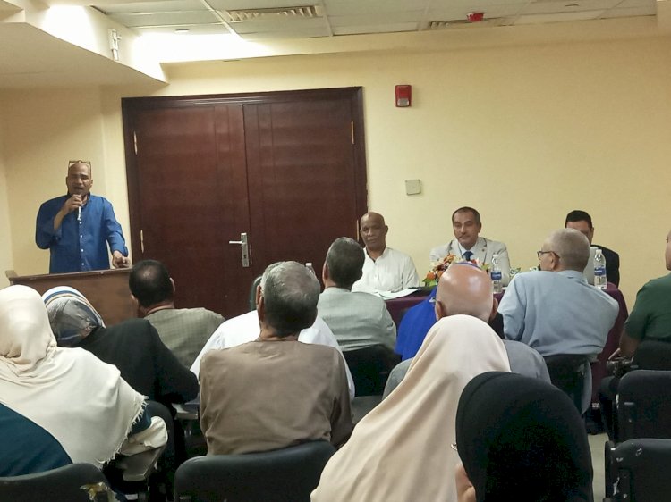 نادى أدب قنا يناقش كتاب الإعلام التربوي وتنمية قيم المواطنة لأحمد سعد جريو