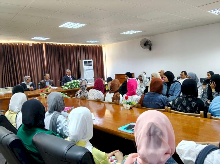 بحوث الصحراء يشارك في ندوة علمية بجامعة العريش حول الزراعة العضوية والمخصبات الحيوية