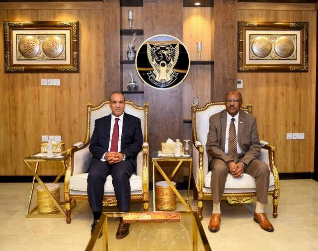 عبدالعاطي يلتقي وزير الخارجية والتعاون الدولي السوداني