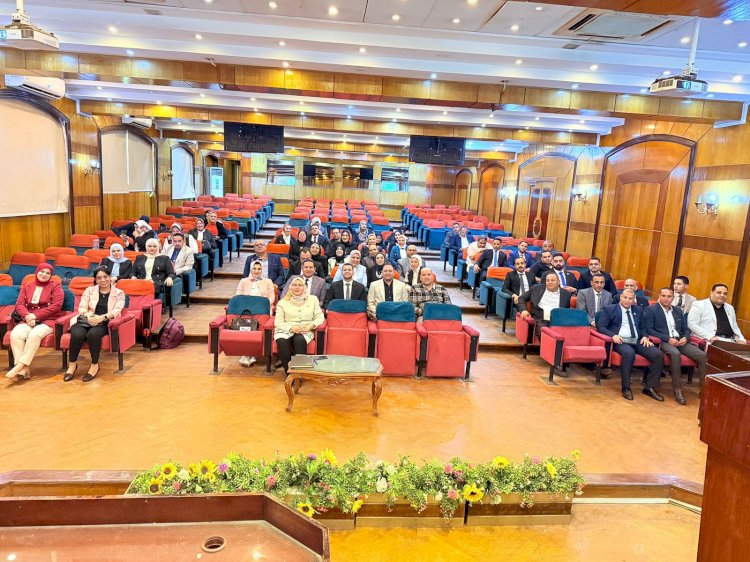 ندوة  بدمنهور تكشف أكاذيب الصهيونية وتؤكد ريادة مصر الحضارية والتاريخية