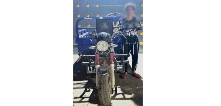 اعرف فيديو محاولة سرقة حقيبة إحدى الفتيات بالجيزة