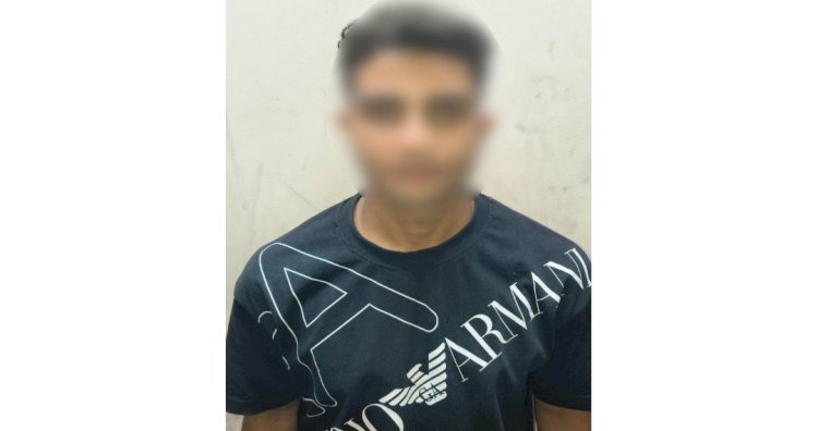 ضبط طالب لقيامه بضرب فتاة بالقاهرة