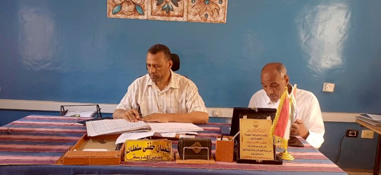 جولة ميدانية لعبدالواحد بمدارس أبوتشت تكشف قصورًا وتضع حلولًا عاجلة