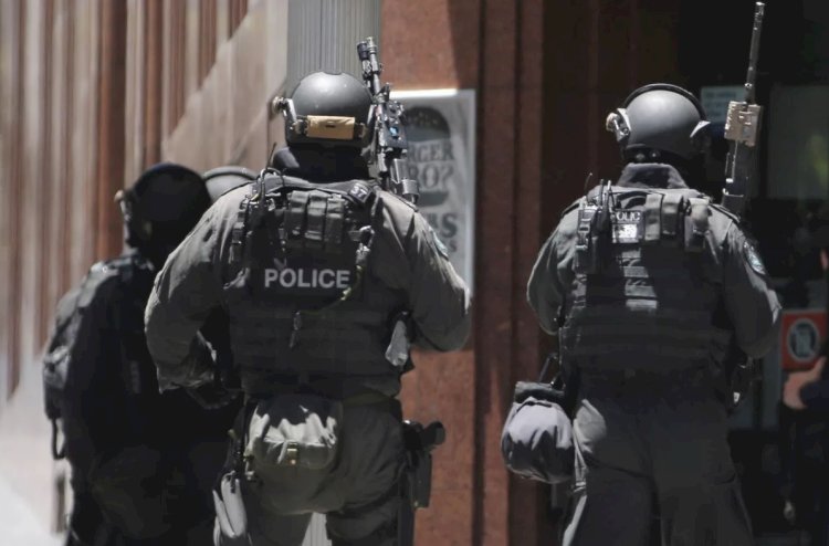 أستراليا تشهد حادث خطير ومرعب والحصيلة إصابة 17 مواطنا علي الأقل