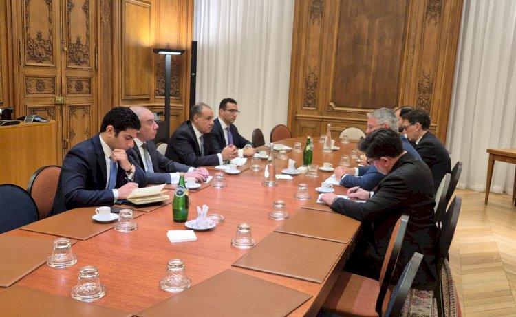 وزير الخارجية يلتقي سكرتير عام منظمة التعاون الاقتصادي والتنمية OECD