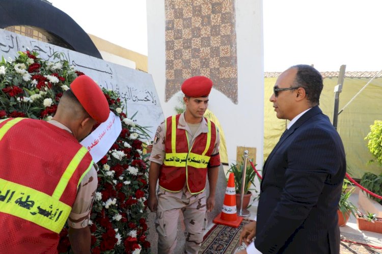 نائب محافظ المنيا ييزور النصب التذكاري للشهداء في ذكرى انتصارات أكتوبر