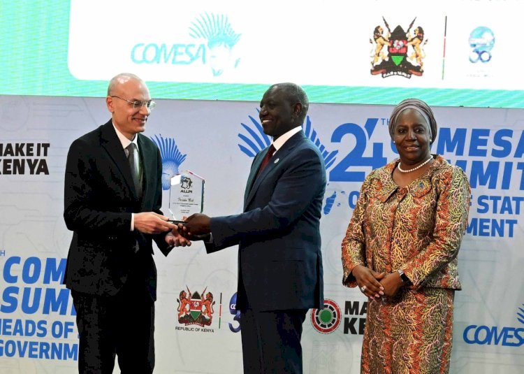 بمشاركة مدبولي.. منح المصرية فريدة عيد جائزة أفضل مصممة لعام 2025 