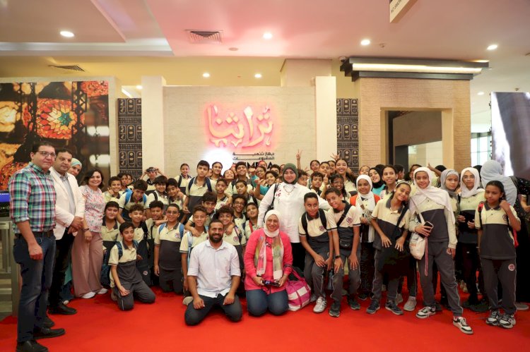 شهادة متميزة لتشجيع شباب معرض ( تراثنا)