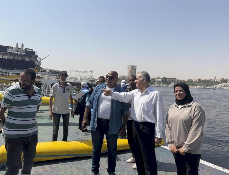 رئيس جامعة أسوان يزور نادي التجديف لتوقيع برتوكول تعاون مشترك