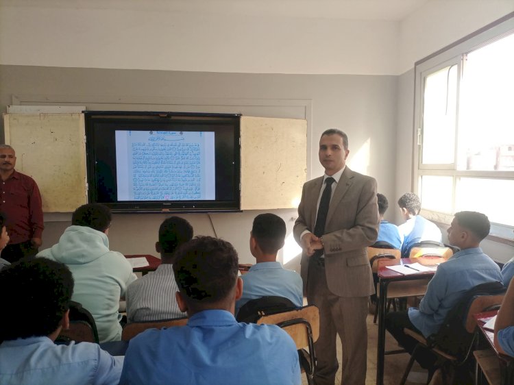 وكيل تعليم كفر الشيخ يتفقد مدارس إدارة بيلا ويتابع انضباط العملية التعليمية