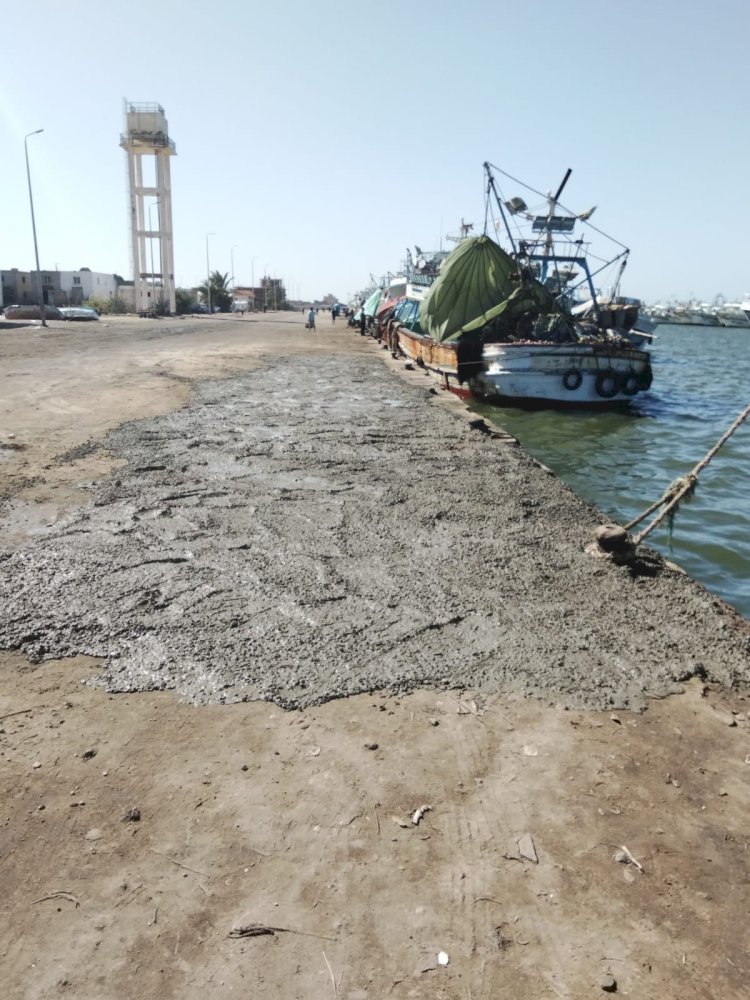 محافظ كفرالشيخ يعلن الانتهاء من رفع كفاءة وترميم أرصفة ميناء البرلس البحري