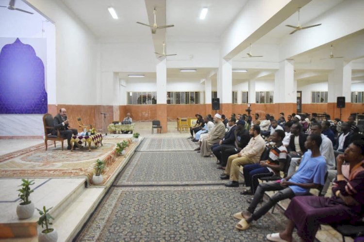 الأعلى للشئون الإسلامية ينظّم محاضرة للطلاب الوافدين بالإسكندرية