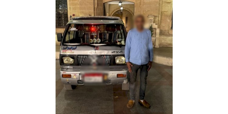 ضبط سائق لقيامه السير برعونة بطريق الأوتوستراد بالقاهرة