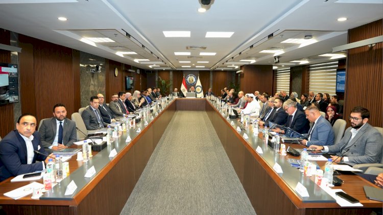 اللجنة العليا لمؤتمر ومعرض إيجبس 2026 تجتمع برئاسة وزير البترول