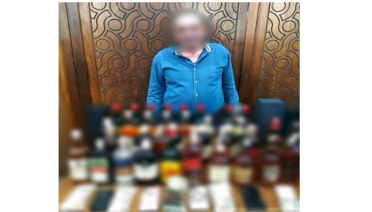 ضبط أحد الأشخاص يبيع مشروبات كحولية مغشوشة ومجهولة المصدر بالإسكندرية