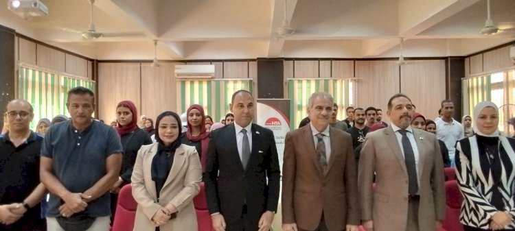 جامعة أسوان تختتم فعاليات المبادرة الرئاسية (أنا أيضًا مسئول)