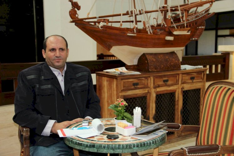 ربما ...  قصيدة للشاعر عاطف الجندي