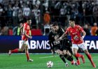 القنوات الناقلة لمباراة الأهلي والزمالك وقائمة المذيعين