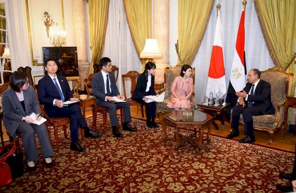 وزير الخارجية يستقبل مبعوثة رئيسة الوزراء اليابانية وزيرة الدولة للشئون الخارجية