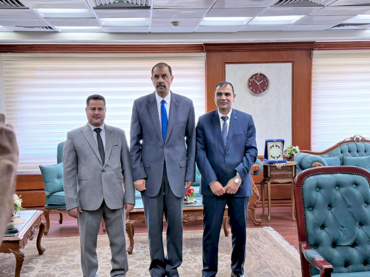 محافظ سوهاج يعرب عن خالص تقديره وتهنئته لكل من "هلال زكي" و"ممدوح عباس" لانتقالهما للعمل بمحافظة قنا