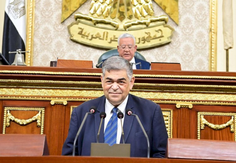 "العلوم الصحية" تشيد بكتاب "التنظيم والإدارة" لإصدار ضوابط وظائف أخصائي المهنة