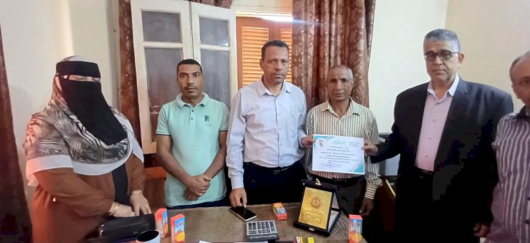 عبدالواحد يشهد حفل "يوم الوفاء ورد الجميل" لتكريم عبدالفتاح عبدالحميد