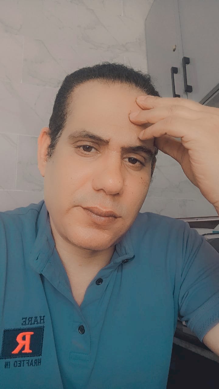 قبل نهاية  الكون بدقيقة...شعر مسعد العقبي