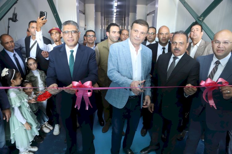 "فاروق والنجار"يفتتحان  المهرجان الدولي للتمور في دورته الثامنة بالواحات