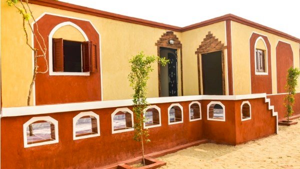 توصيل مياة الشرب والكهرباء وبناء أسقف..وإعادة إعمار 160 قرية في المنيا