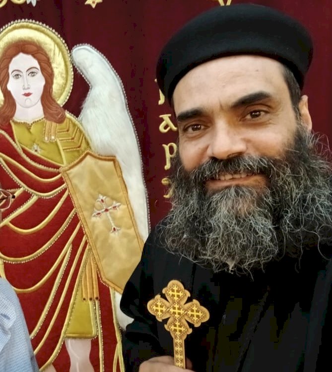 إرهــــاب الكـــــلاب ...بقلم القمص يوسف نظير – شبرا – مصر