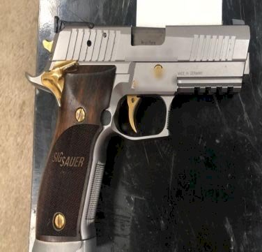 التحفظ علي طبنجتي احد اقارب المرشحين لمجلس النواب بمطروح