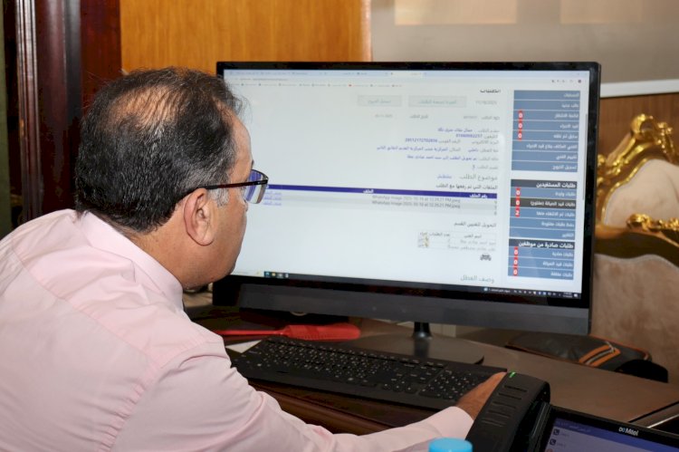 رئيس جامعة قنا يتابع التجهيزات النهائية لإطلاق تطبيق ( صيانة )