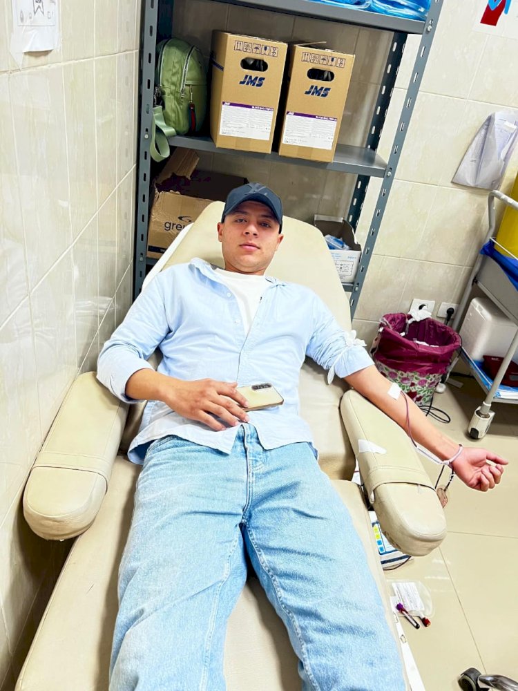 طلاب التربية العسكرية بجامعة كفر الشيخ يتبرعون بدمائهم بالمستشفى الجامعي