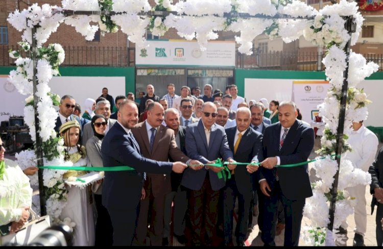 الأهلي المصري يفتتح مدرسة السلام الإعدادية بمحافظة المنيا بالتعاون مع مؤسسة مصر الخير