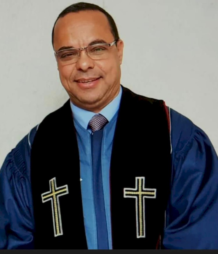 الكنيسة الرسولية تدعو اكثر من 250 سائحا من جنسيات مختلفة لزيارة المتحف الكبير