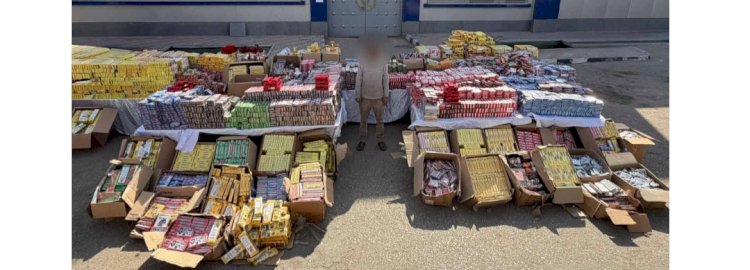 ضبط متهم بحوزته 5 مليون قطعة ألعاب نارية باسيوط