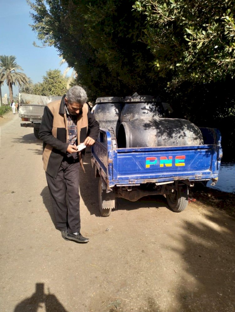 رئيس مدينة الفشن يتحفظ علي كمية من الألبان غير الصالحة للأستهلاك الآدمي