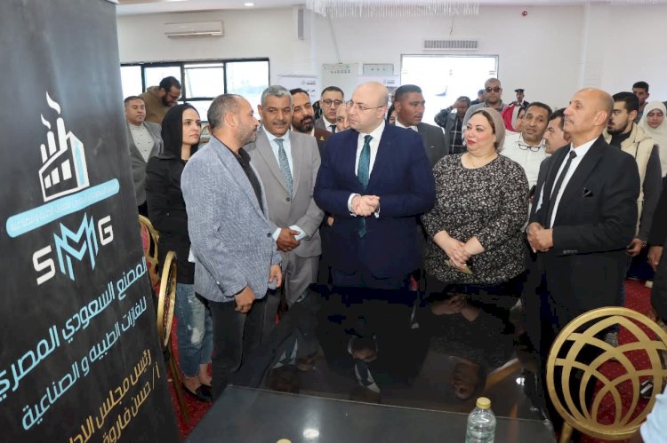 محافظ بني سويف يتفقد ملتقى التوظيف بفعاليات حملة الـ16 يوم لمناهضة العنف ضد المرأة