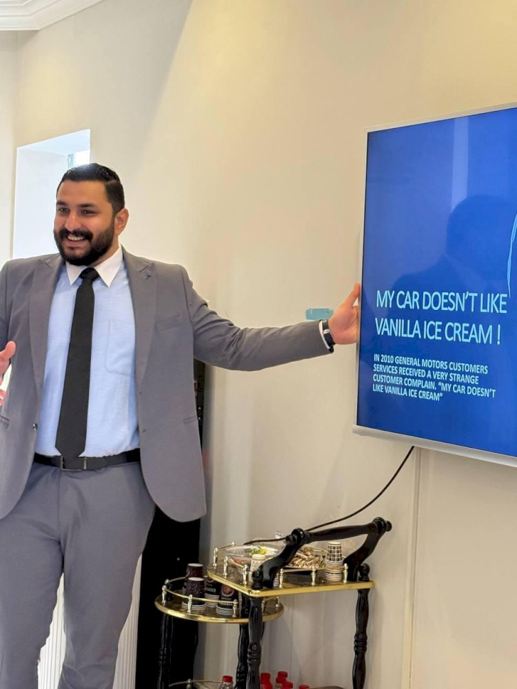 د. أحمد شريف يكشف: نهاية وهم السوشيال ميديا