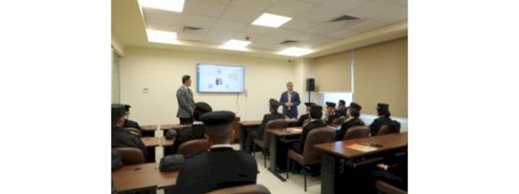 دورة تدريبية بأكاديمية الشرطة للكوادر الأمنية بالداخلية بالتنسيق مع الصليب الأحمر