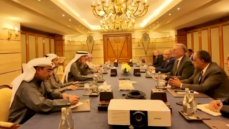 علي هامش اوابك ​وزير البترول يبحث مع قيادات ثلاثة شركات تعزيز االاستثمار في مصر