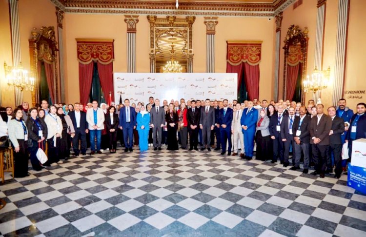 نائب محافظ سوهاج يشارك في إطلاق منصة GovInnovate الحكومية لدعم القدرات الرقمية بالجهاز الإداري للدولة