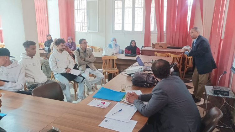 "الزراعة" تعلن تأهيل 345 متدرباً في مجال مكافحة الآفات وتداول المبيدات بـالمحافظات