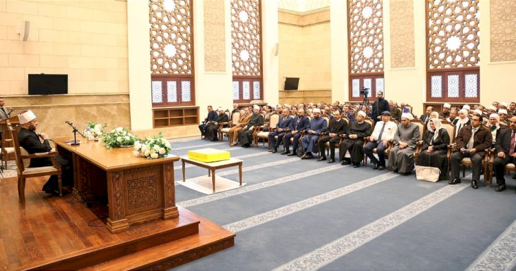 وزير الأوقاف يكرم المشاركين في نجاح المسابقة العالمية للقرآن