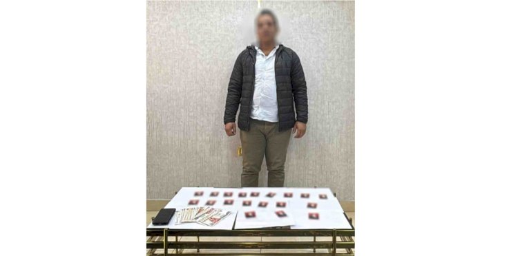 ضبط كروت دعاية إنتخابية خاصة بأحد المرشحين بحوزة متهم لتوزيعها علي الناخبين بالدقهلية