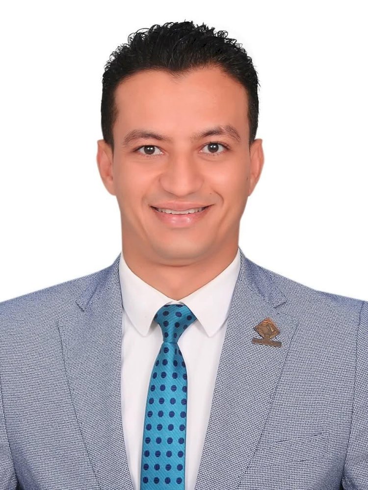 فوز الدكتور قياتي عاشور بجائزة الحبتور العالمية للحفاظ على اللغة العربية