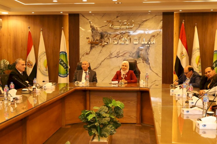 "الزراعة" تبحث آليات تطوير برنامج تأهيل مطبقي مبيدات الآفات الزراعية