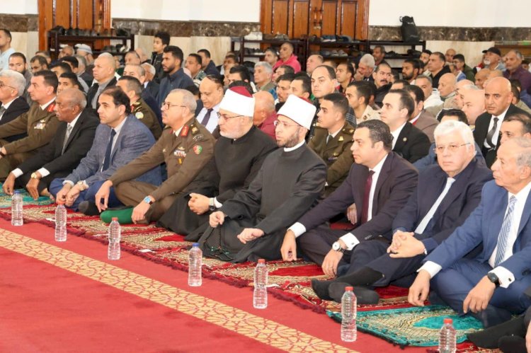 الوزراء يشهدون صلاة الجمعة بالمسجد العباسي ببورسعيد احتفالًا بالعيد القومي