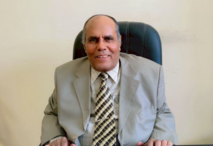 فى بلاد العربروت .. قصيدة للشاعر الكبير الدكتور مصطفي رجب